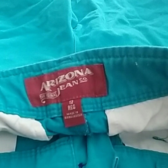 Light blue Arizona shorts - Picture 3 of 3